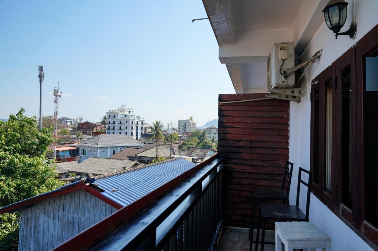 Bountang Riverside Hotel Vang Vieng Eksteriør bilde